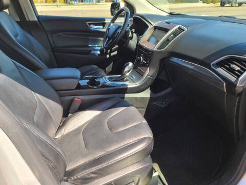 2016 Ford Edge Titanium