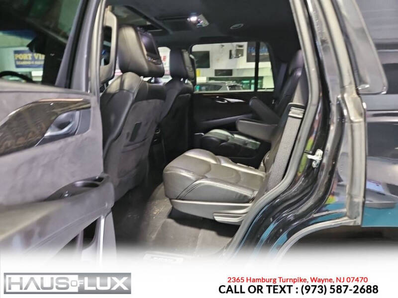 2018 Cadillac Escalade Platinum