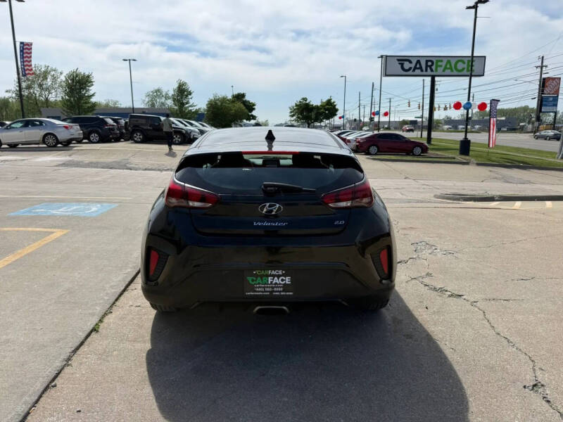2019 Hyundai Veloster