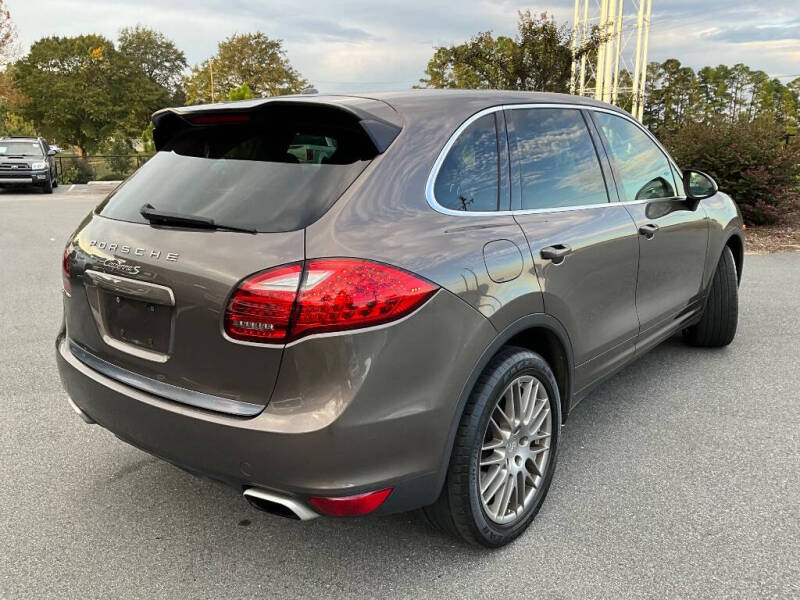2011 Porsche Cayenne S