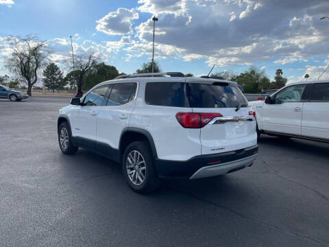2017 GMC Acadia SLE-2
