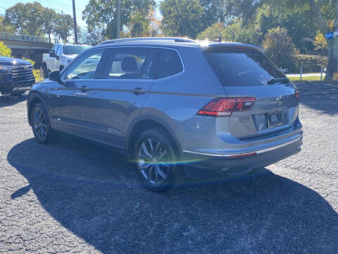 2022 Volkswagen Tiguan SE