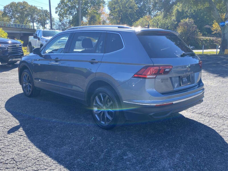 2022 Volkswagen Tiguan SE