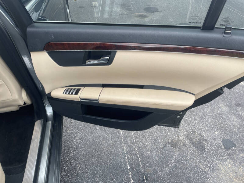 2007 Mercedes-Benz S-Class S 550 4MATIC