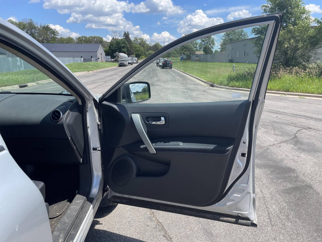 2011 Nissan Rogue for sale at Twin Cities Auctions in Elk River, MN