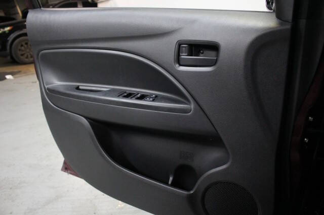 2024 Mitsubishi Mirage G4 ES