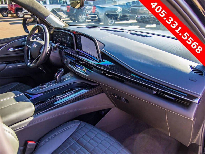 2023 Cadillac Escalade-V