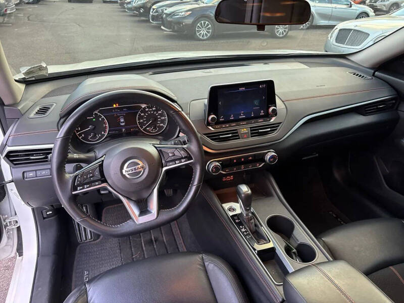 2021 Nissan Altima 2.5 SR