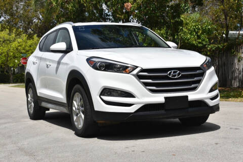2018 Hyundai Tucson for sale at NOAH AUTO SALES in Hollywood FL