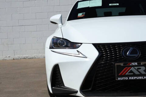 2020 Lexus IS 300