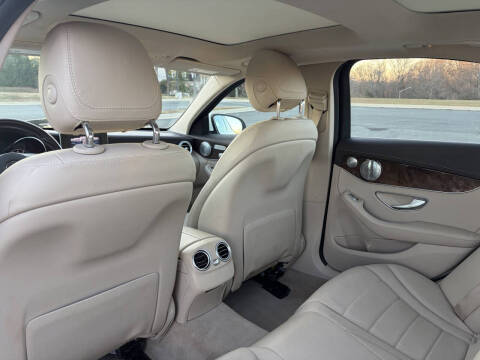 2017 Mercedes-Benz C-Class C 300 Luxury 4MATIC