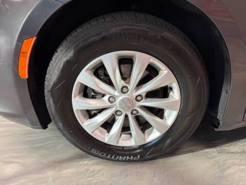 2018 Chrysler Pacifica Touring L Plus