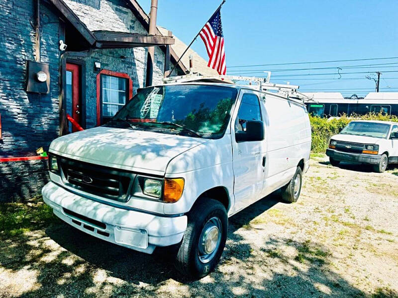 2005 Ford E-Series E-250