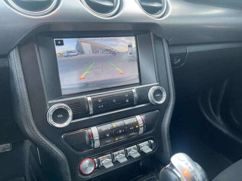2019 Ford Mustang EcoBoost