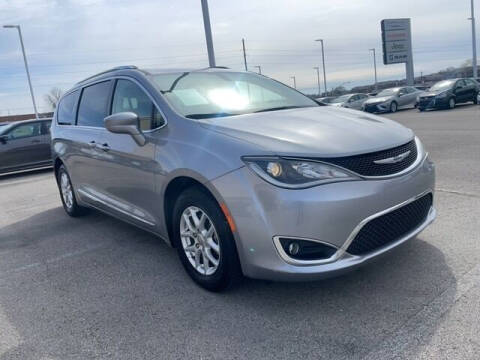 2020 Chrysler Pacifica for sale at Mann Chrysler Dodge Jeep of Richmond in Richmond KY