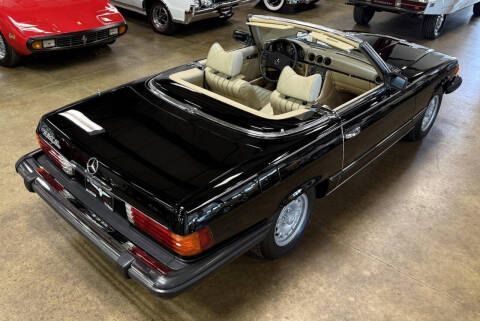 1977 Mercedes-Benz 450-Class