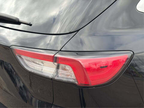 2021 Ford Escape Hybrid SE