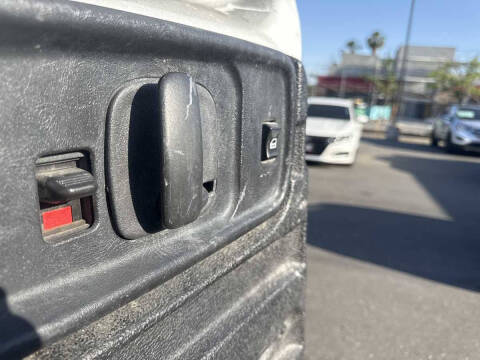 2017 GMC Savana 2500