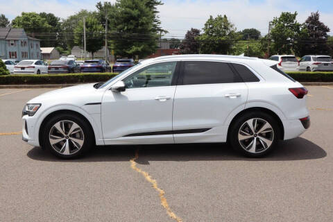 2024 Audi Q8 e-tron quattro Premium Plus