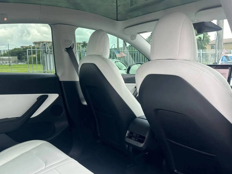 2022 Tesla Model Y Performance