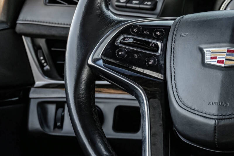 2016 Cadillac Escalade Platinum