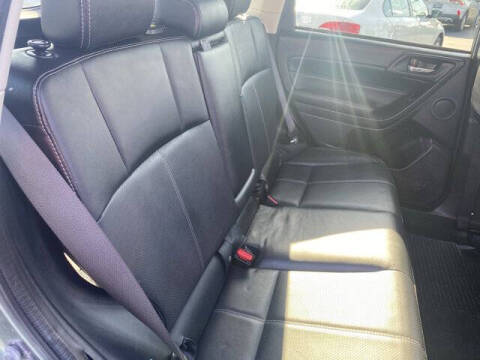 2017 Subaru Forester 2.5i Touring