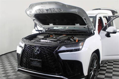 2025 Lexus LX 700h F SPORT Handling