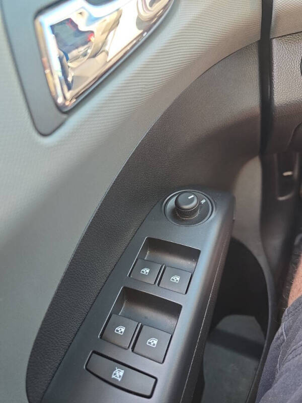 2016 Chevrolet Sonic LT Auto