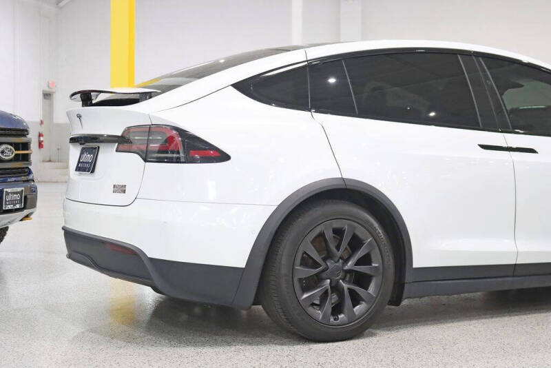 2022 Tesla Model X Plaid