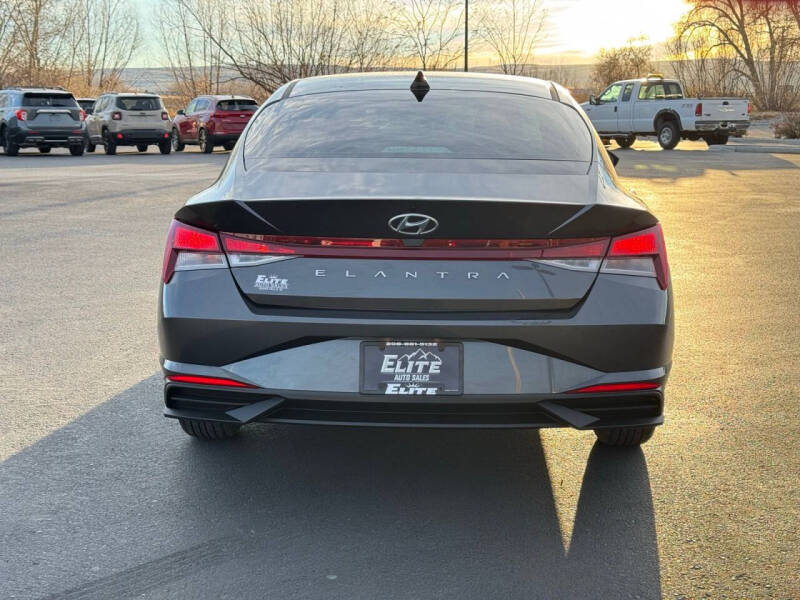 2021 Hyundai Elantra