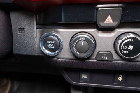 2016 Toyota Tacoma TRD Sport