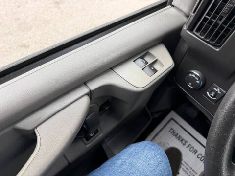 2013 Chevrolet Express LT 3500