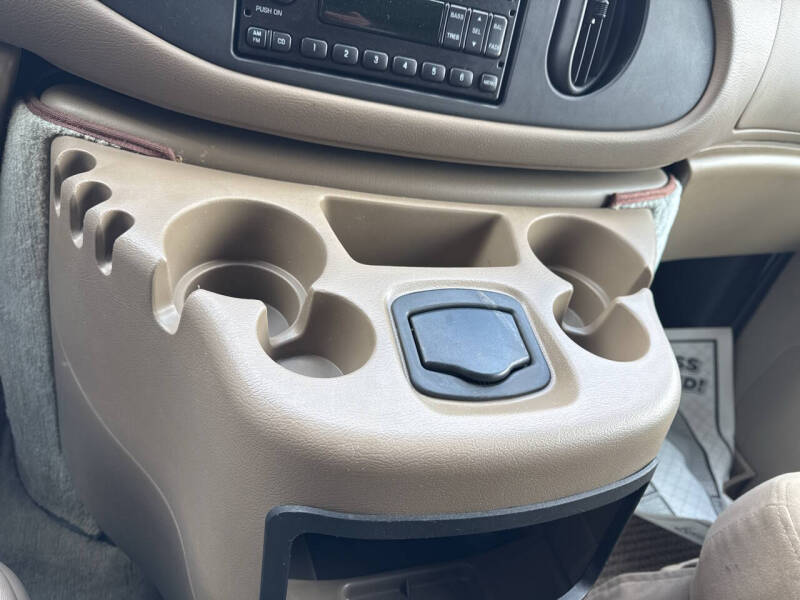 2003 Ford E-Series E-150