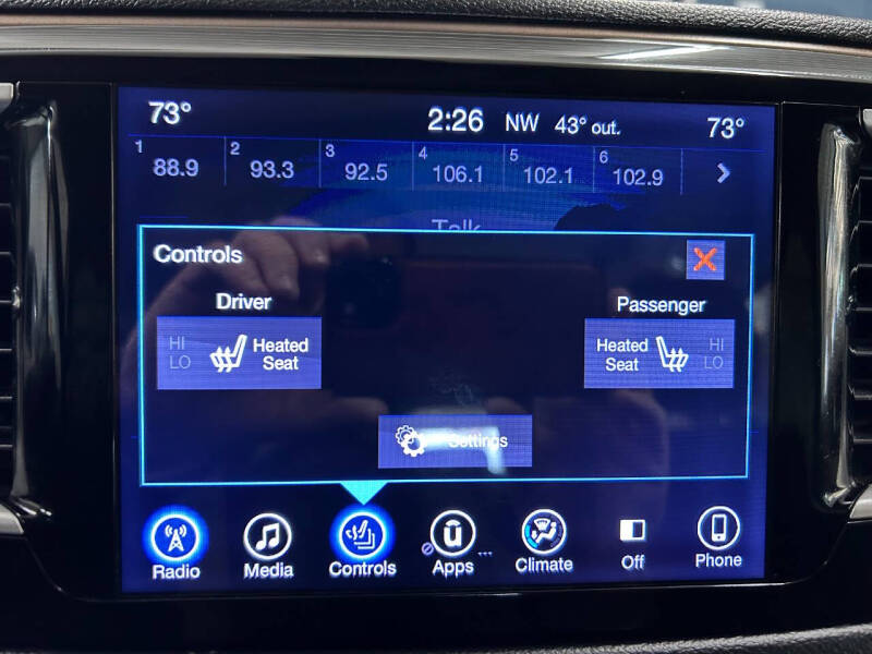 2017 Chrysler Pacifica Touring-L