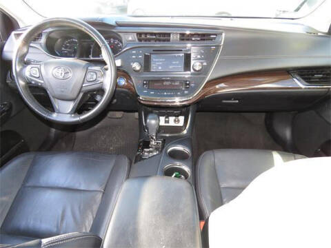 2015 Toyota Avalon Hybrid