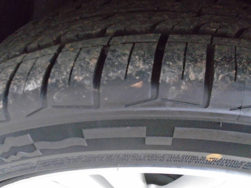 2013 Chrysler 300 C John Varvatos Luxury Edition