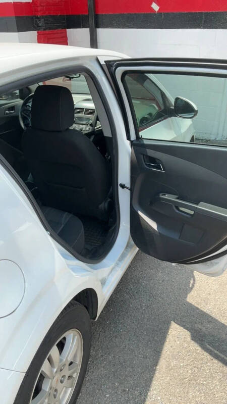 2012 Chevrolet Sonic LT