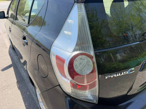 2014 Toyota Prius c