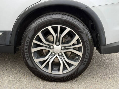 2016 Mitsubishi Outlander ES