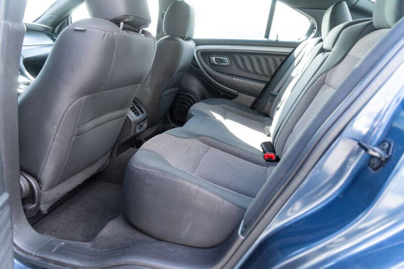 2019 Ford Taurus SEL