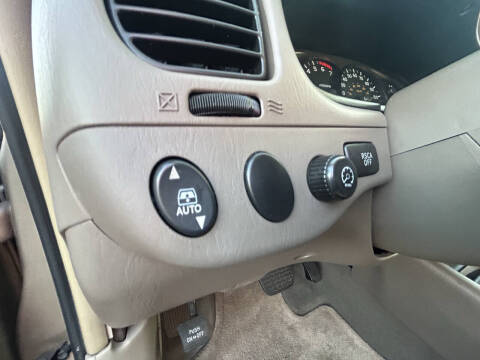 2007 Toyota Sequoia SR5