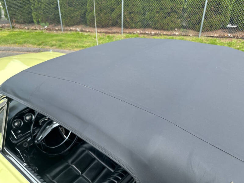 1966 Ford Thunderbird