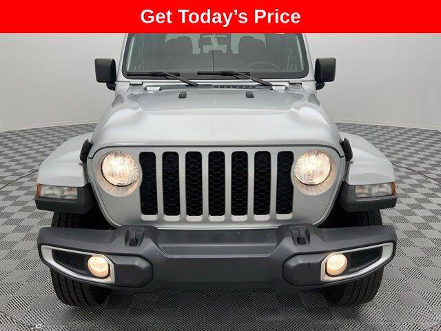 2023 Jeep Gladiator Sport