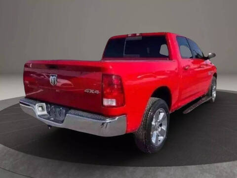 2017 RAM 1500 SLT