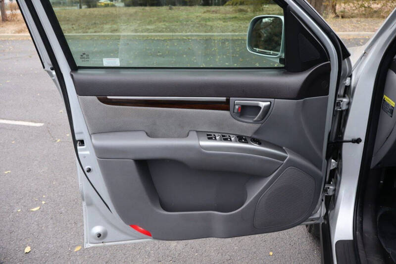 2012 Hyundai Santa Fe SE