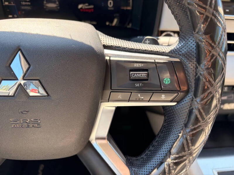 2022 Mitsubishi Outlander SEL