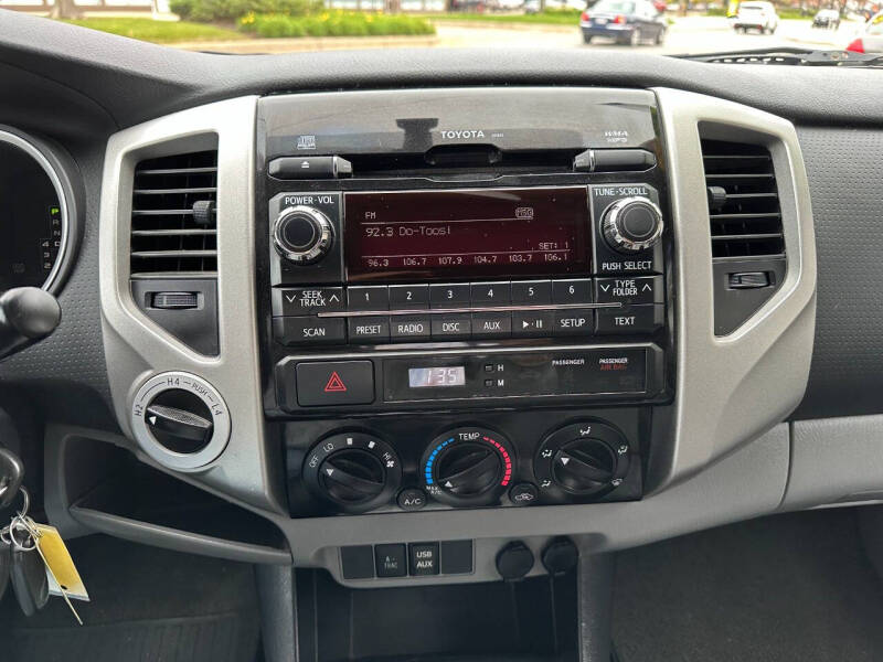 2012 Toyota Tacoma Base photo 31