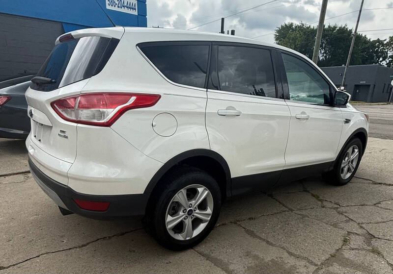 2016 Ford Escape SE