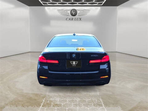 2022 BMW 5 Series 530i