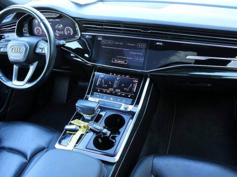 2019 Audi Q8 quattro Premium 55 TFSI